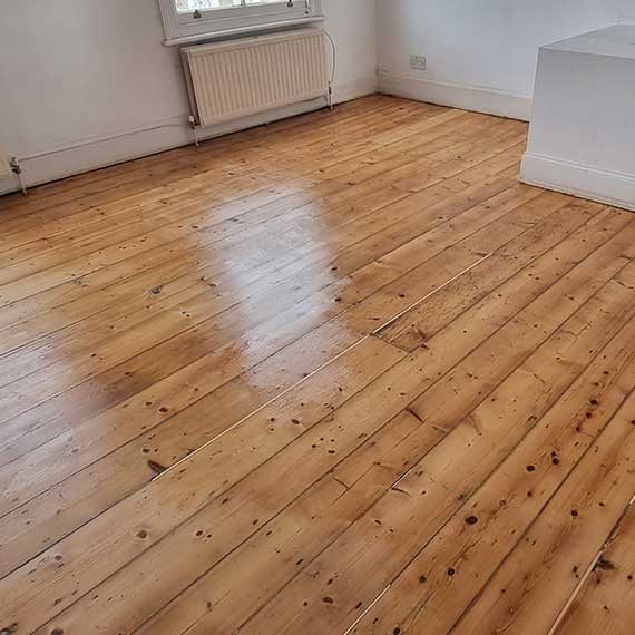 Hardwood flooring repair London | Sanding UK Hardwood flooring repair in London